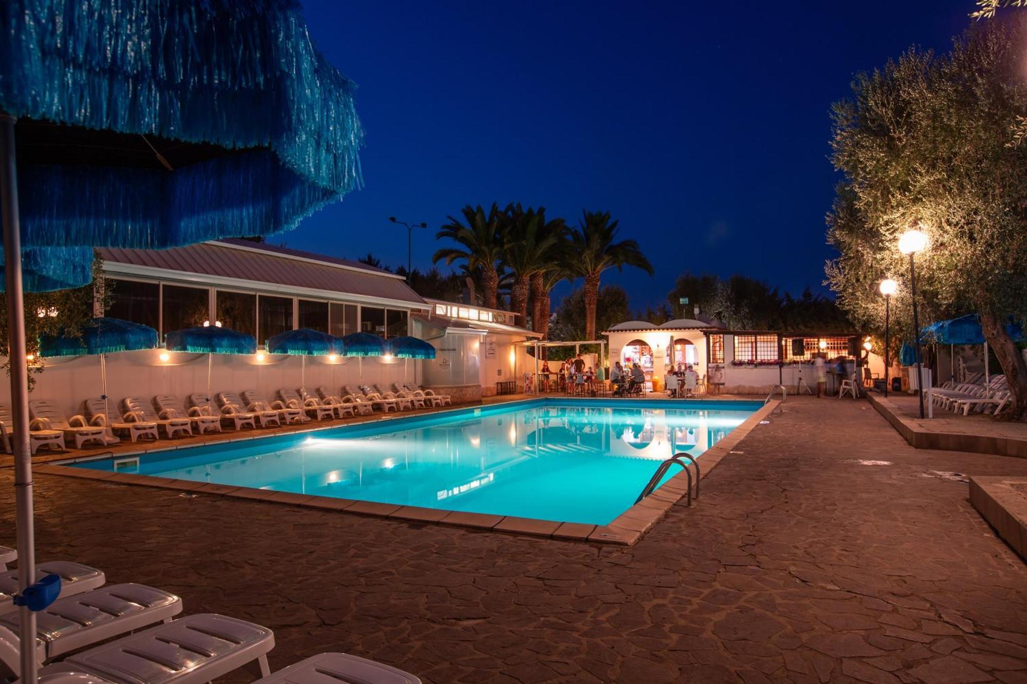 Hotel Palme Gemelle Vieste Exterior photo